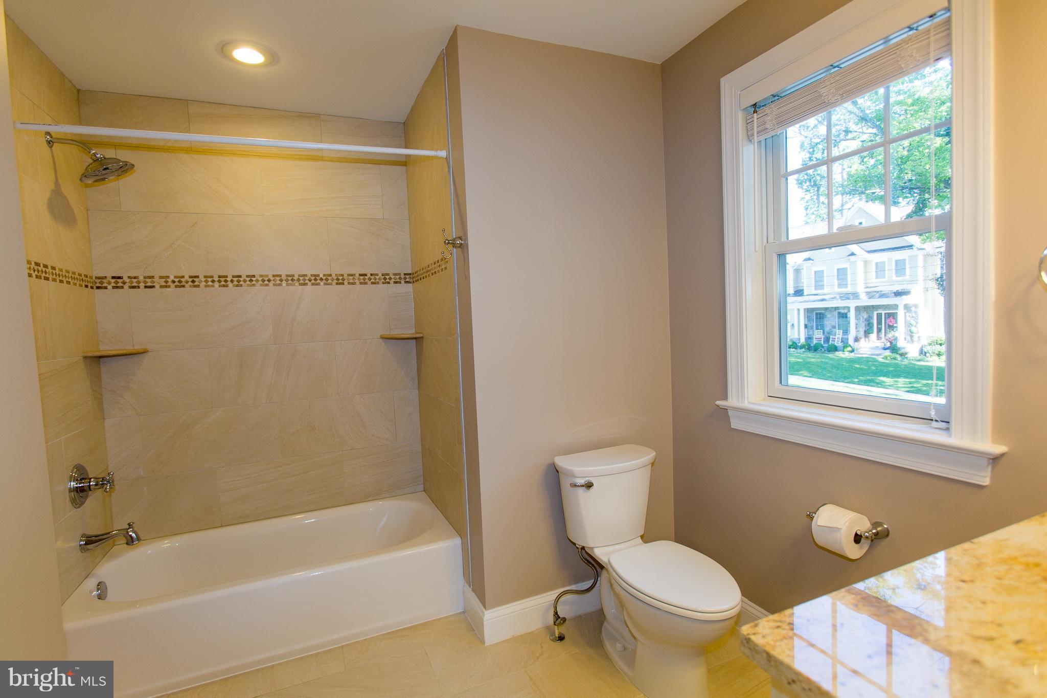 4314 Chestnut Street Bethesda, MD 20814 - Photo 21 of 28 Bath