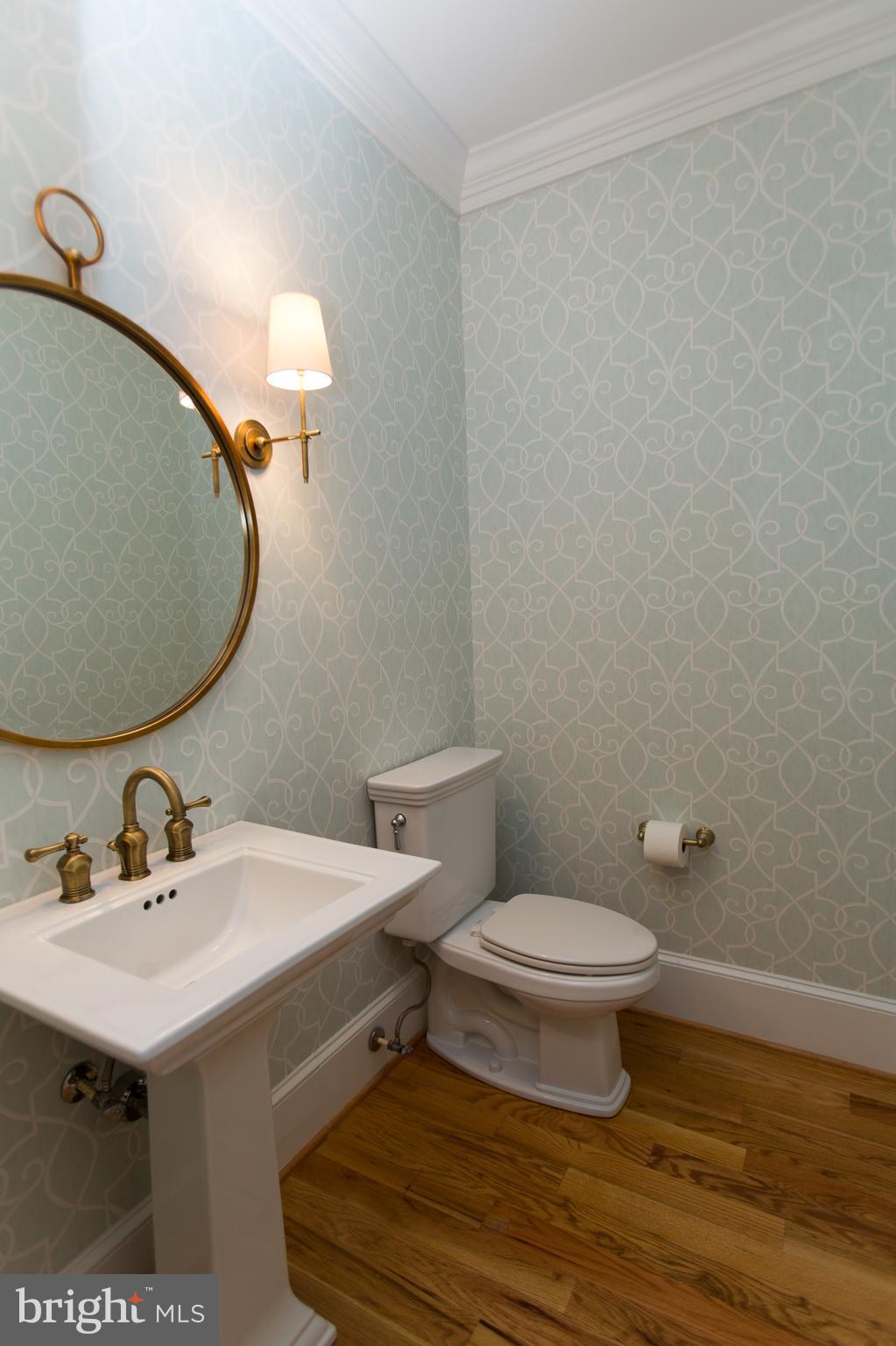 4314 Chestnut Street Bethesda, MD 20814 - Photo 4 of 28 First floor half bath