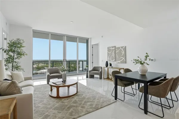 $6,800 | 400 Central Avenue, Unit 2008, St. Petersburg, FL 33701