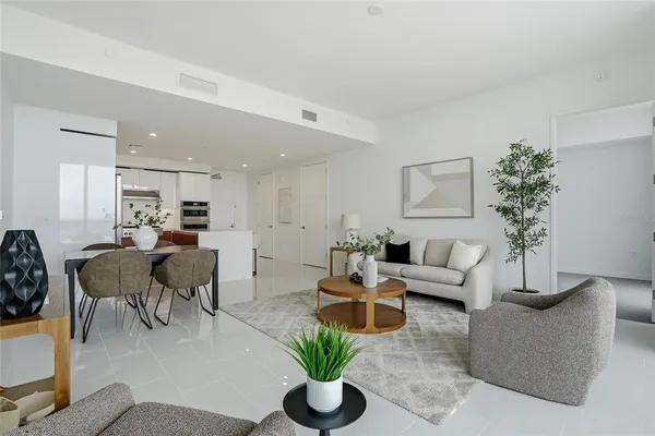 $6,800 | 400 Central Avenue, Unit 2008, St. Petersburg, FL 33701