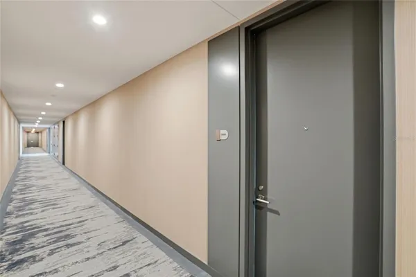 $6,800 | 400 Central Avenue, Unit 2008, St. Petersburg, FL 33701