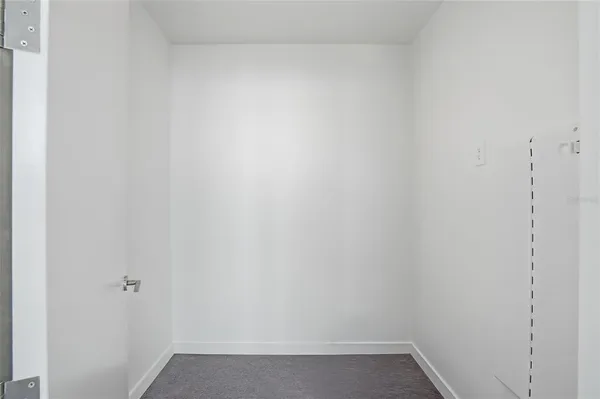 $6,800 | 400 Central Avenue, Unit 2008, St. Petersburg, FL 33701