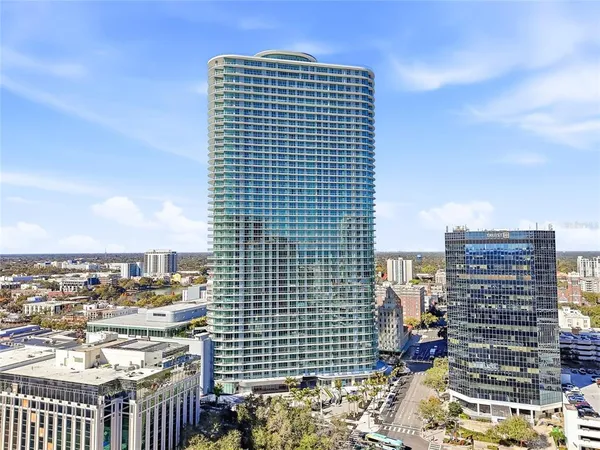 $6,800 | 400 Central Avenue, Unit 2008, St. Petersburg, FL 33701