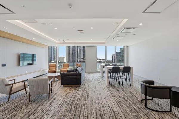 $6,800 | 400 Central Avenue, Unit 2008, St. Petersburg, FL 33701