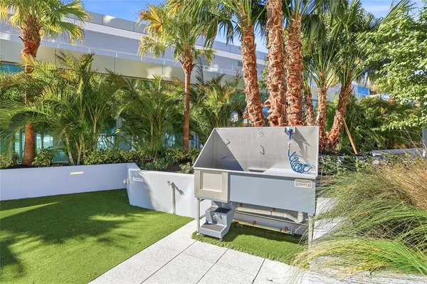 $6,800 | 400 Central Avenue, Unit 2008, St. Petersburg, FL 33701