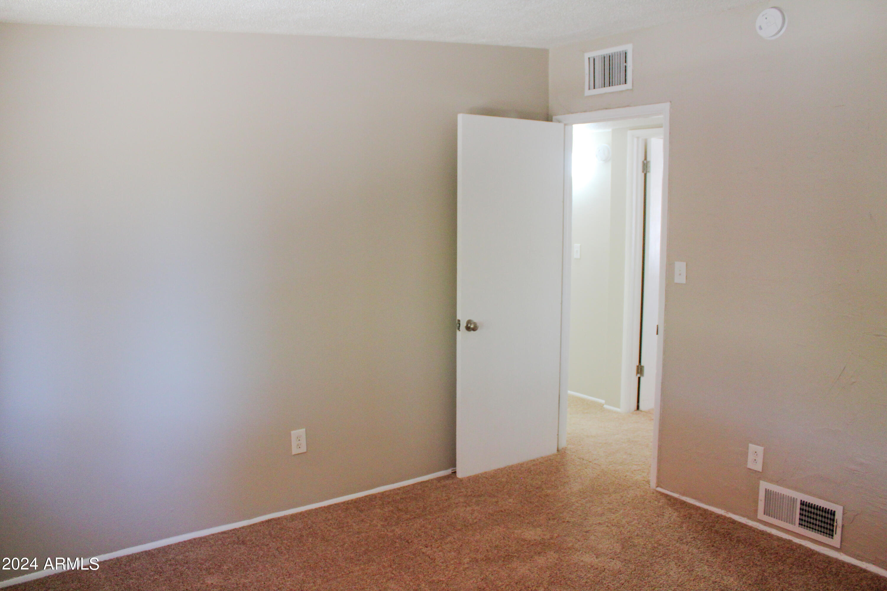 437 Hartford Road Kearny, AZ 85137 - Photo 21 of 29 bed 3