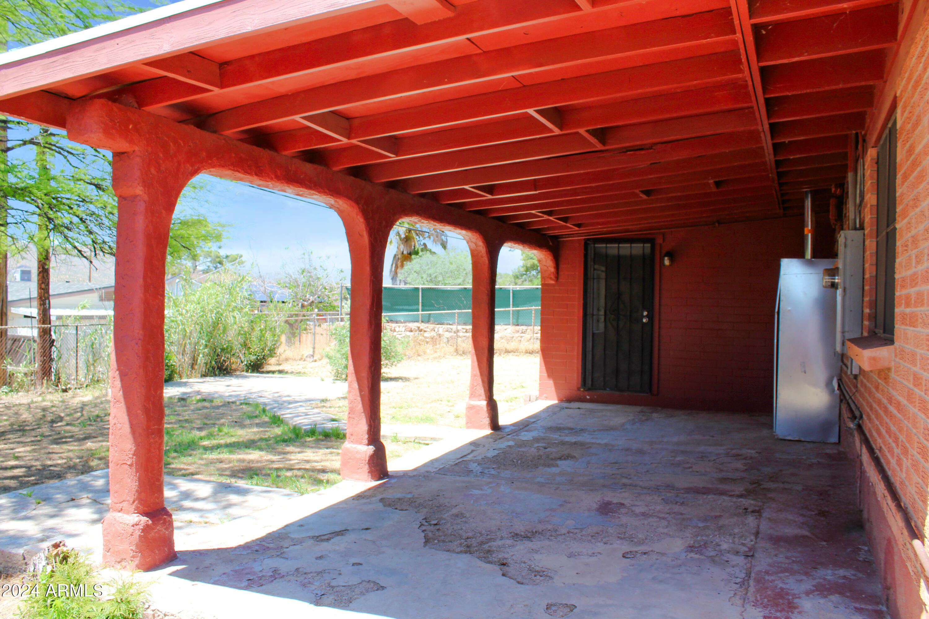 437 Hartford Road Kearny, AZ 85137 - Photo 22 of 29 patio