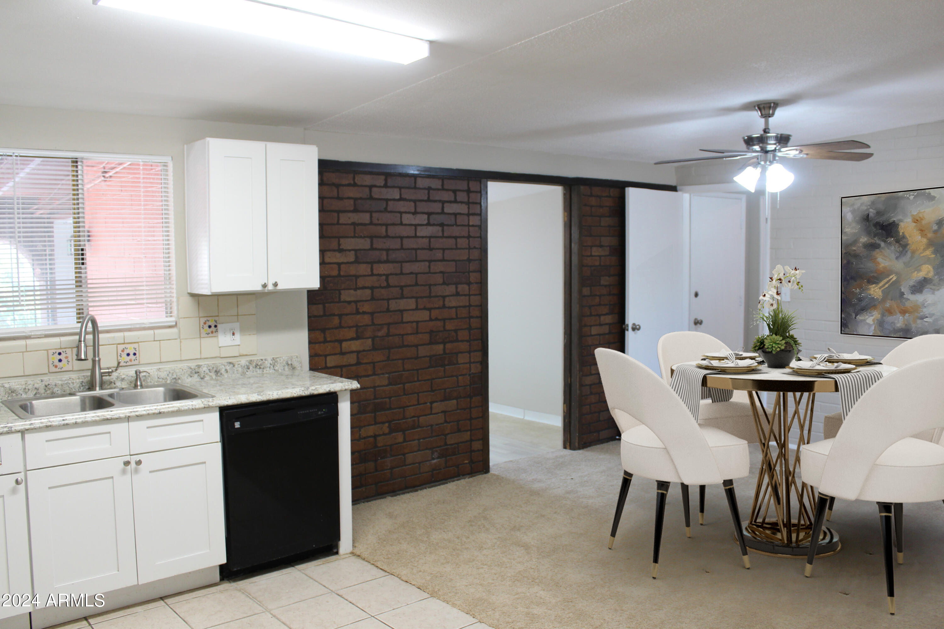 437 Hartford Road Kearny, AZ 85137 - Photo 3 of 29 kitchen
