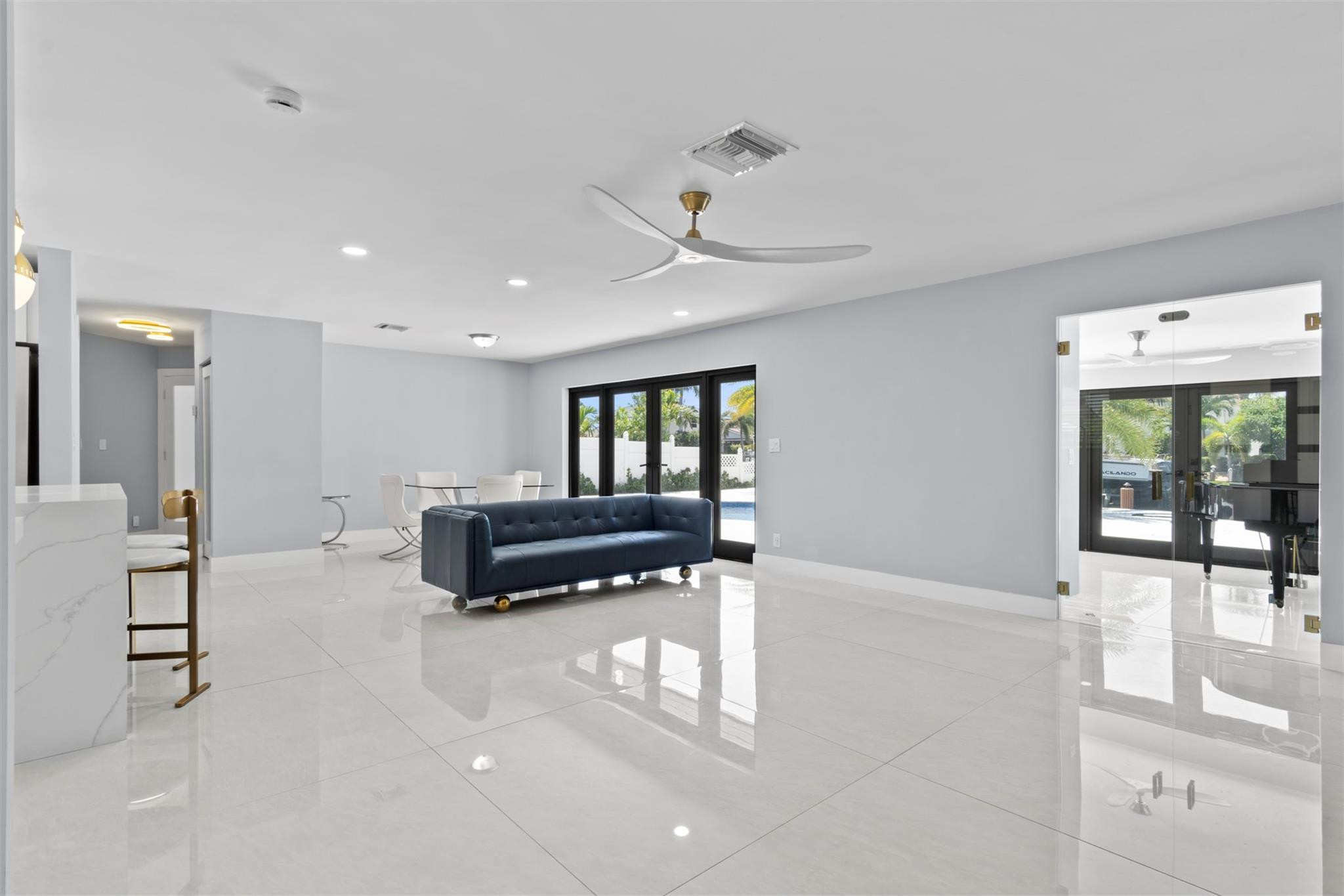 2310 Northeast 48th Court Lighthouse Point, FL 33064 - Photo 13 of 61 Photo 13