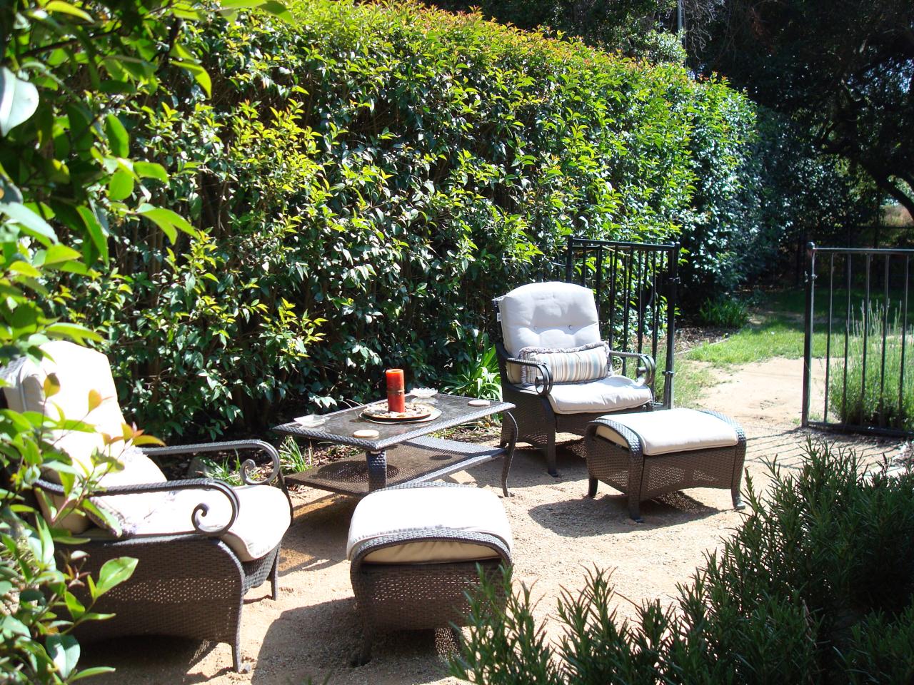 845 Willowglen Road Santa Barbara, CA 93105 - Photo 4 of 12 Family Room Patio