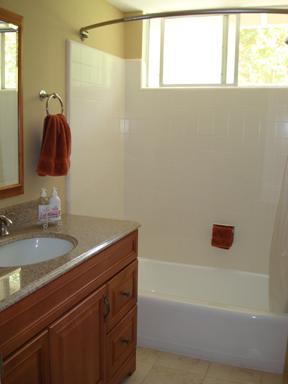 845 Willowglen Road Santa Barbara, CA 93105 - Photo 8 of 12 Hall Bath