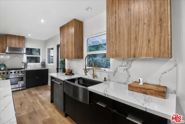 $2,900,000 | 15440 Hamner Drive, Los Angeles, CA 90077