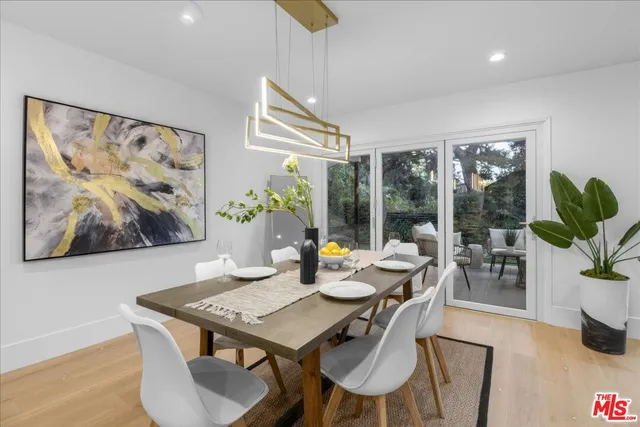 $2,900,000 | 15440 Hamner Drive, Los Angeles, CA 90077