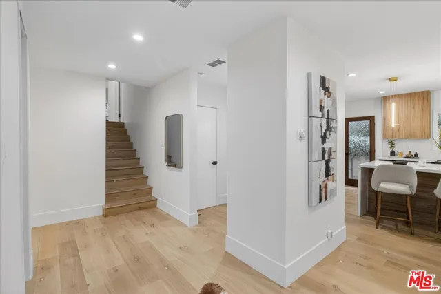 $2,900,000 | 15440 Hamner Drive, Los Angeles, CA 90077