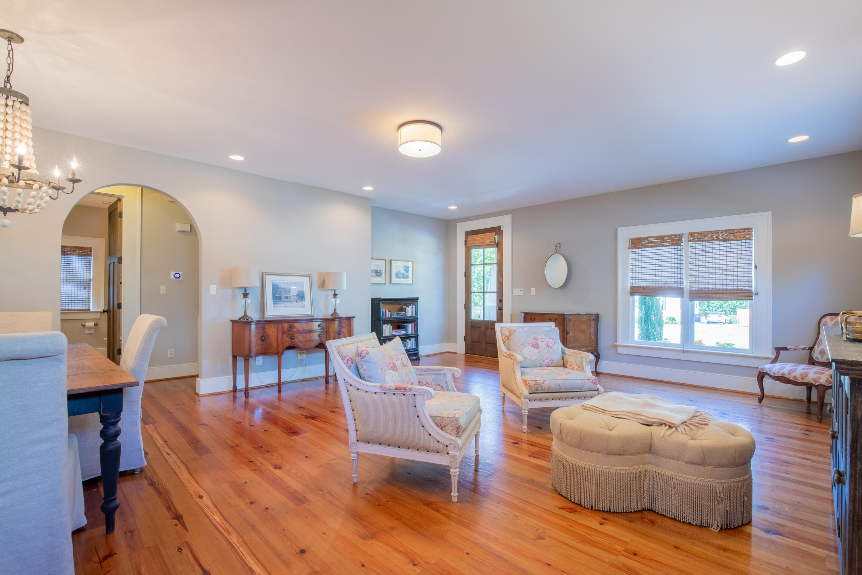 616 Mills Street Raleigh, NC 27608 - Photo 5 of 30 Photo 5