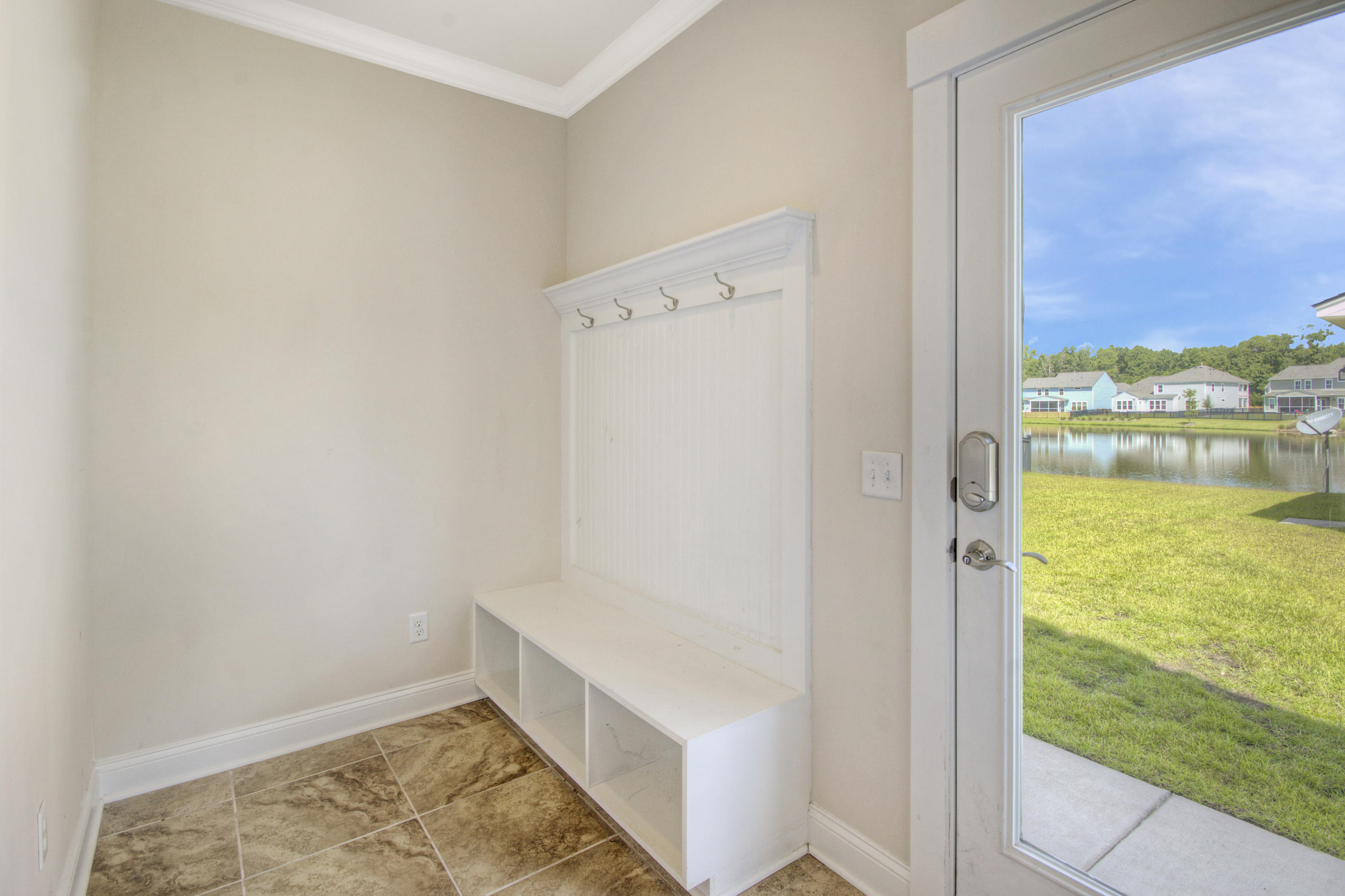 2808 Rutherford Way Charleston, SC 29414 - Photo 15 of 29 Mud room