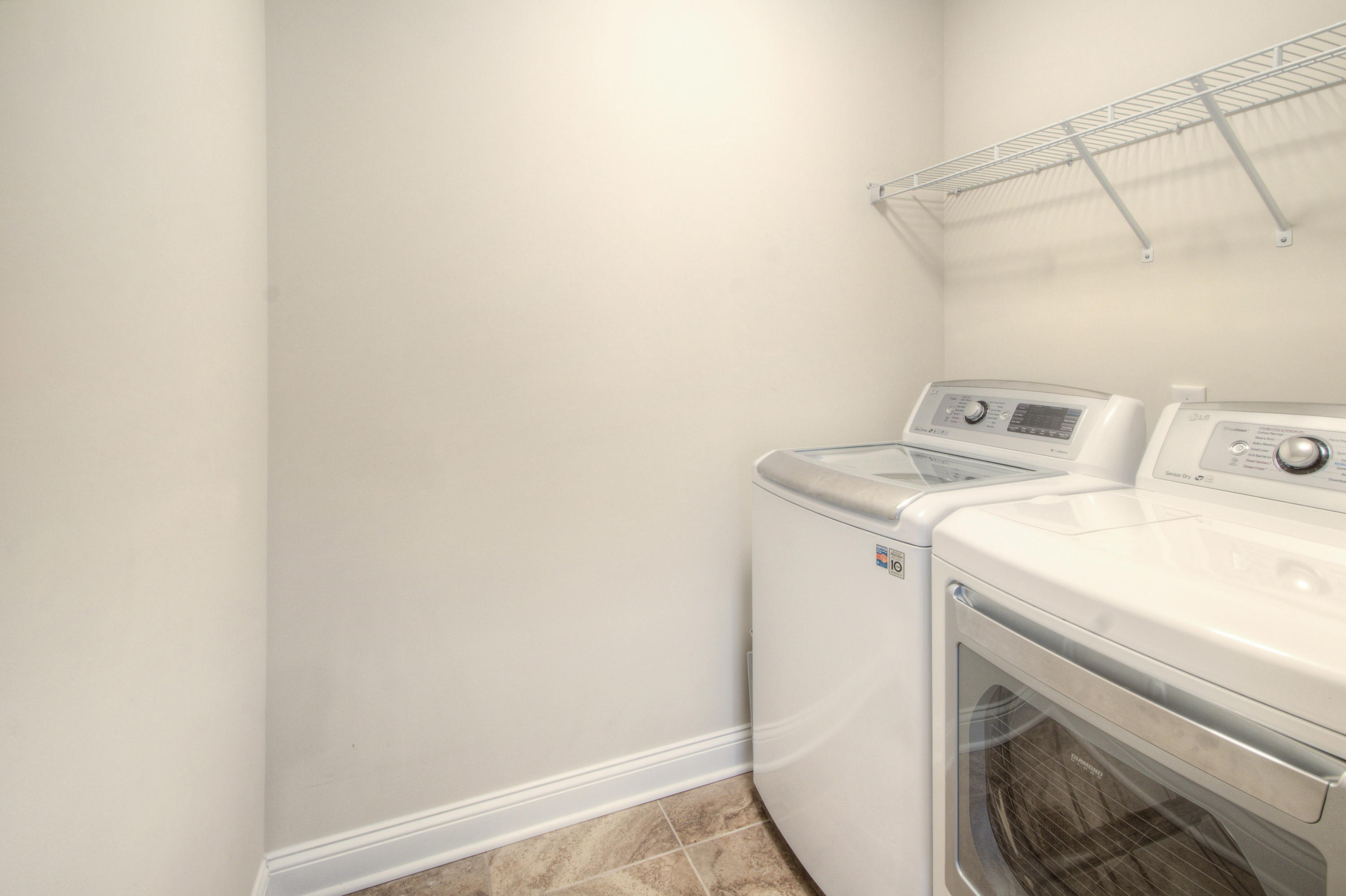 2808 Rutherford Way Charleston, SC 29414 - Photo 20 of 29 Laundry