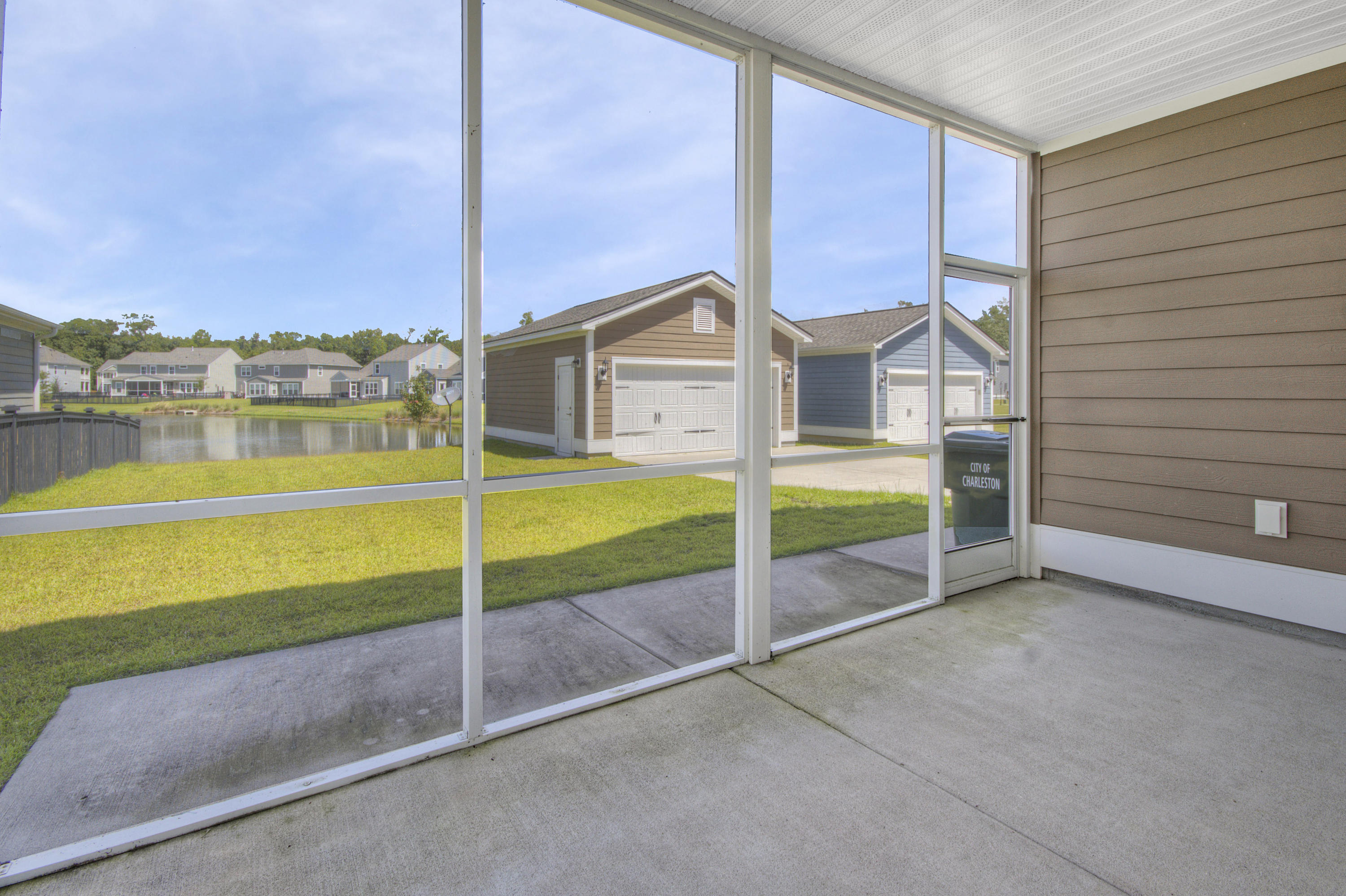 2808 Rutherford Way Charleston, SC 29414 - Photo 26 of 29 Screened porch