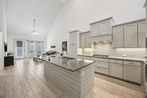 $650,000 | 118 Claire Drive, Trophy Club, TX 76262