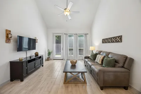 $650,000 | 118 Claire Drive, Trophy Club, TX 76262