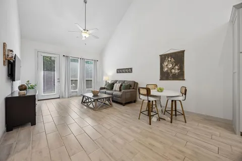 $650,000 | 118 Claire Drive, Trophy Club, TX 76262