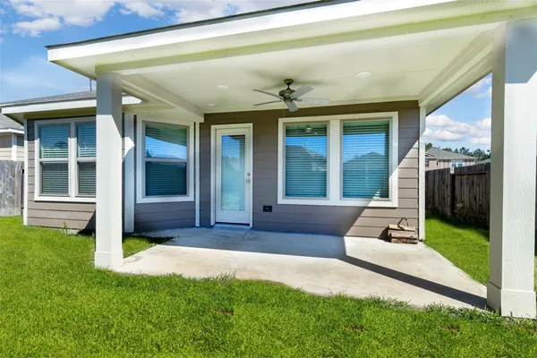 $1,870 | 445 Camas Creek Lane, Magnolia, TX 77354