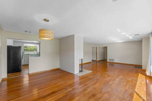 $580,000 | 389 Gamarra Road, Pensacola, FL 32503