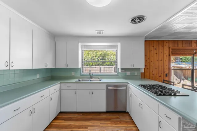 $599,000 | 389 Gamarra Road, Pensacola, FL 32503