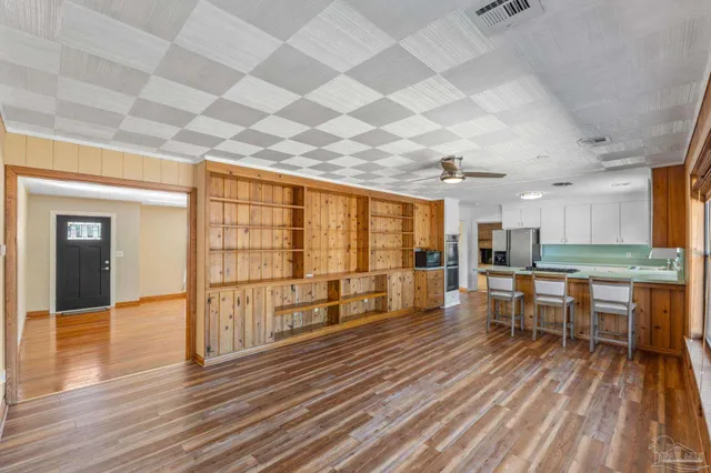 $580,000 | 389 Gamarra Road, Pensacola, FL 32503