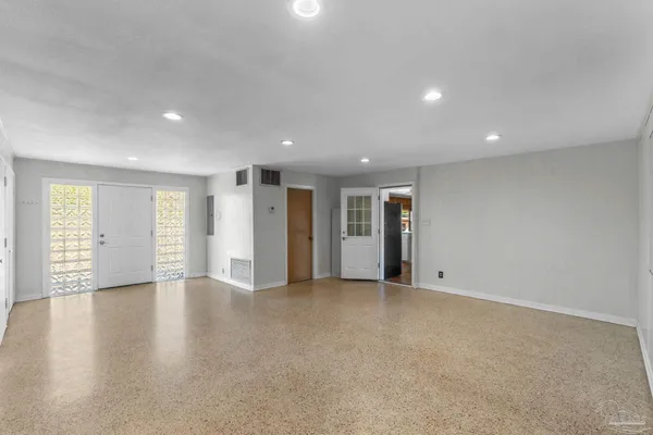 $539,900 | 389 Gamarra Road, Pensacola, FL 32503
