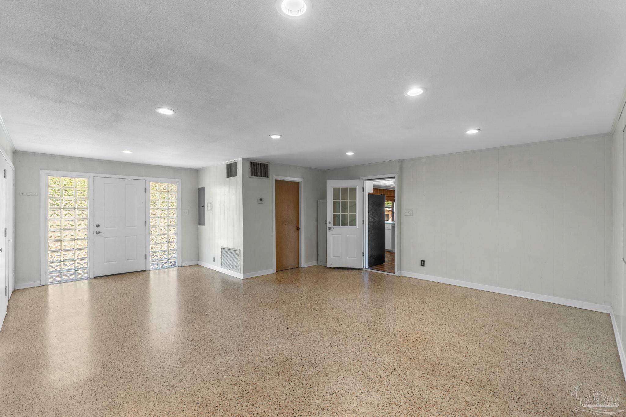 389 Gamarra Road Pensacola, FL 32503 - Photo 27 of 48