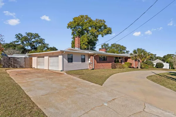 $539,900 | 389 Gamarra Road, Pensacola, FL 32503