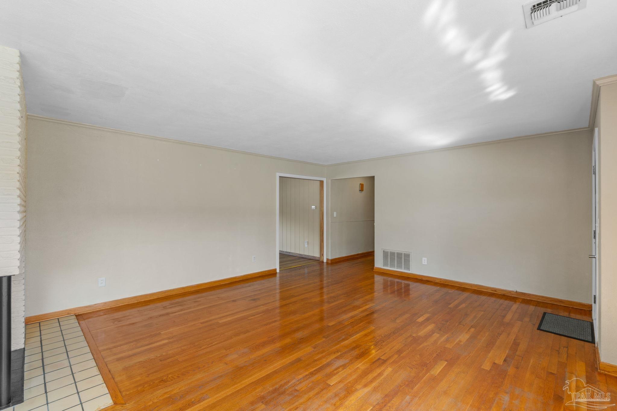 389 Gamarra Road Pensacola, FL 32503 - Photo 9 of 43