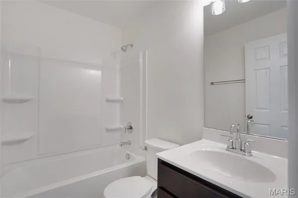 $327,819 | 2347 Reiff Drive, Florissant, MO 63031