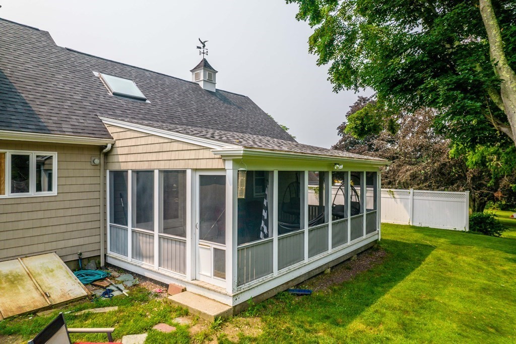 669 Stevens Road Swansea, MA 02777 - Photo 35 of 40 Gallery Image 35