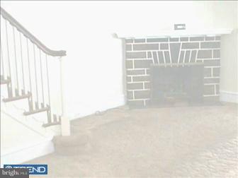 17 Ardsley Road Upper Darby, PA 19082 - Photo 3 of 3 Living Room