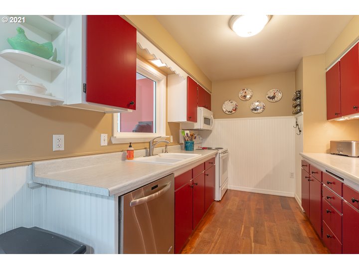 232 Strunk Road Washougal, WA 98671 - Photo 12 of 32 Gallery Image 12