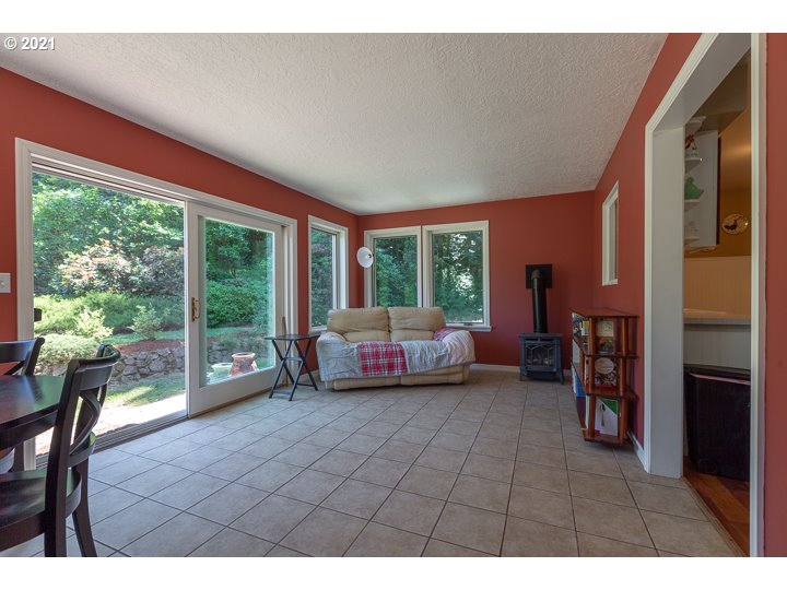 232 Strunk Road Washougal, WA 98671 - Photo 13 of 32 Gallery Image 13