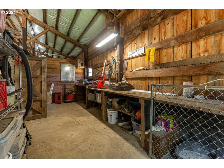 232 Strunk Road Washougal, WA 98671 - Photo 25 of 32 Gallery Image 25