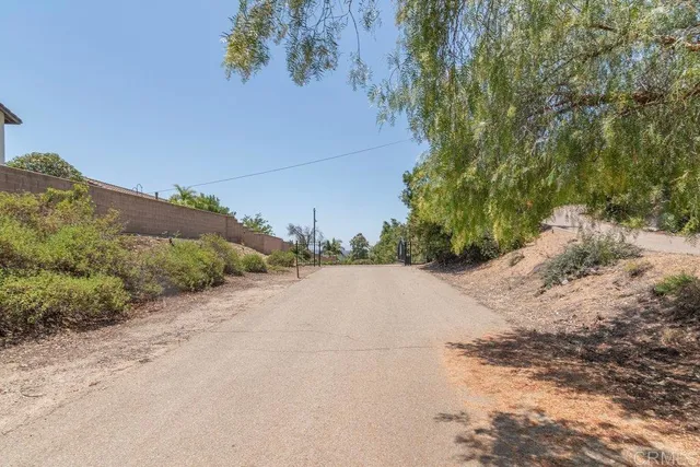 $2,975,000 | 3160 Slivkoff Drive, Escondido, CA 92027