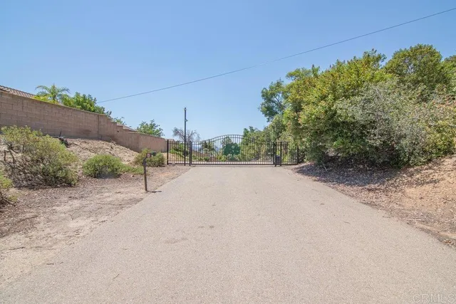 $2,975,000 | 3160 Slivkoff Drive, Escondido, CA 92027