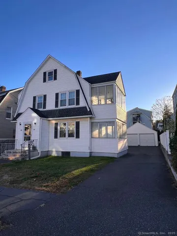 $2,100 | 109 Alfred Street, Bridgeport, CT 06605