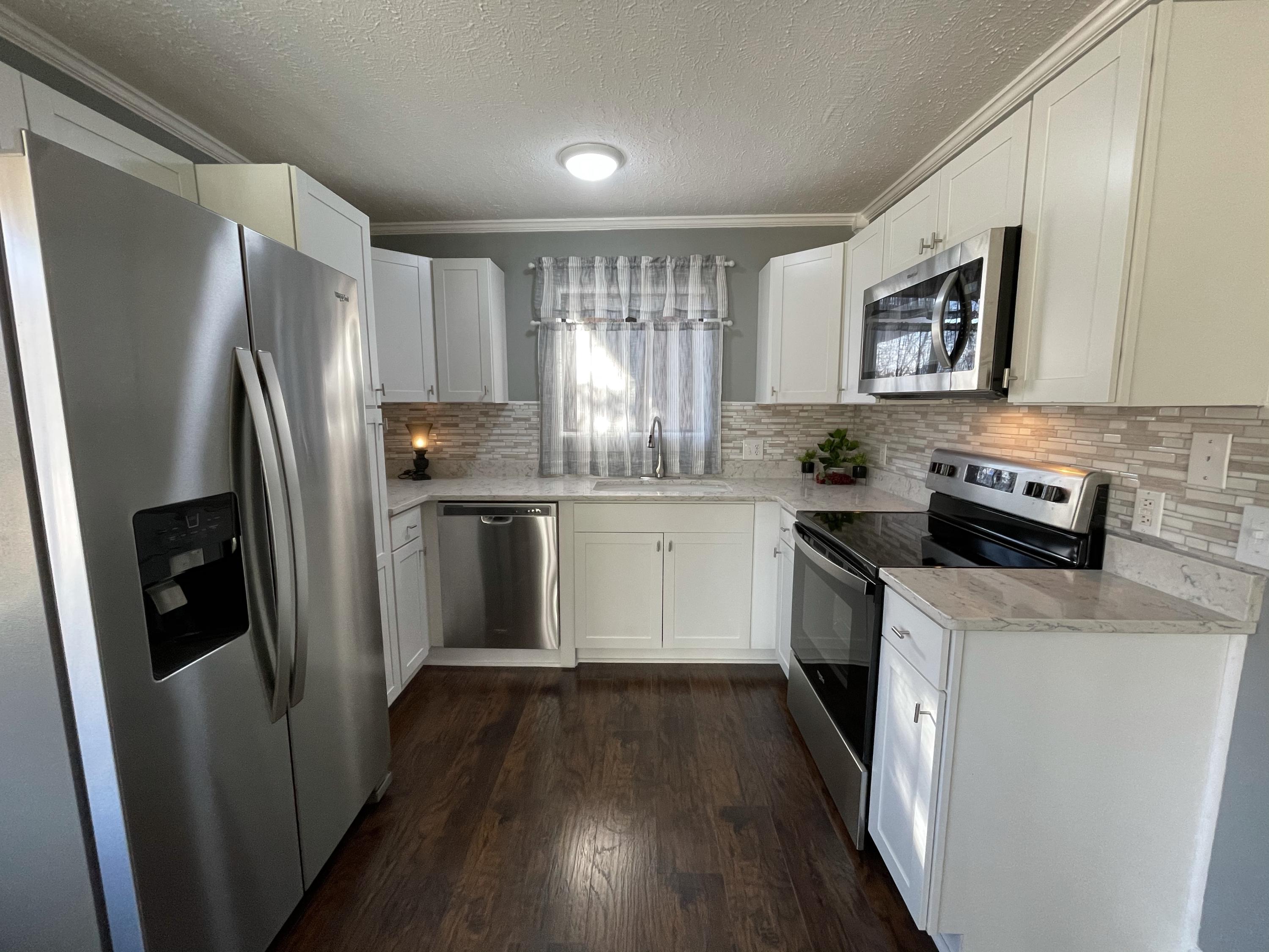 3936 Castle Road Gatlinburg, TN 37738 - Photo 11 of 39 8