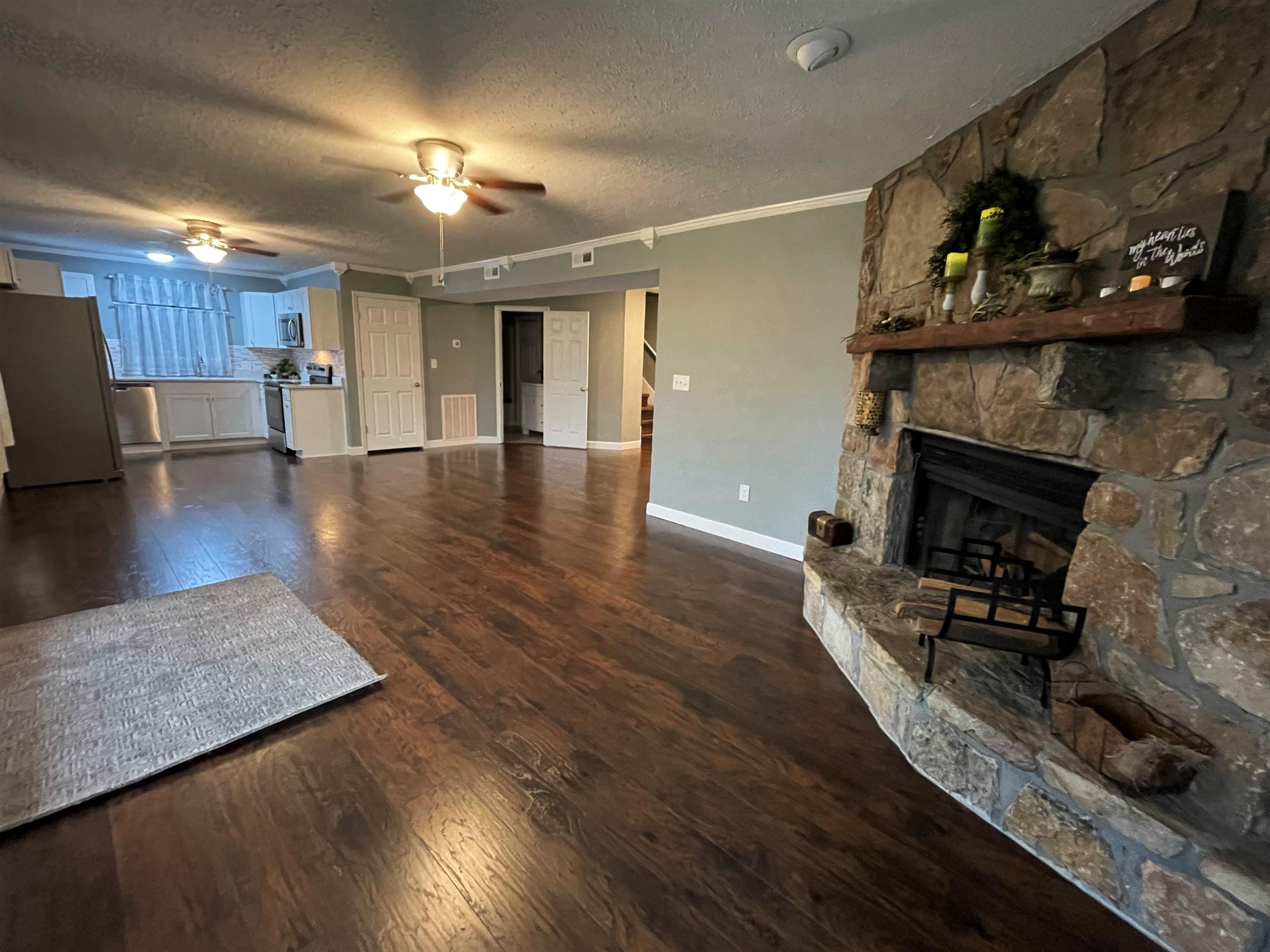 3936 Castle Road Gatlinburg, TN 37738 - Photo 8 of 39 5