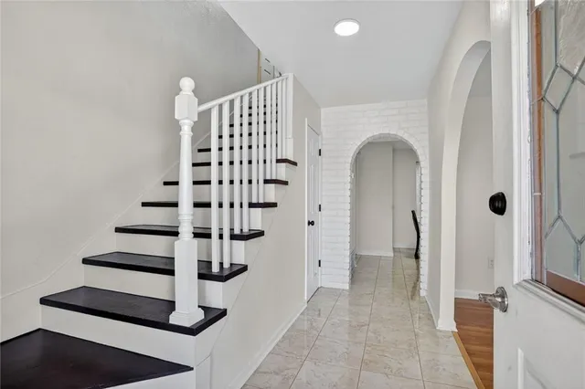 $370,000 | 83 Coronado Avenue, Kenner, LA 70065