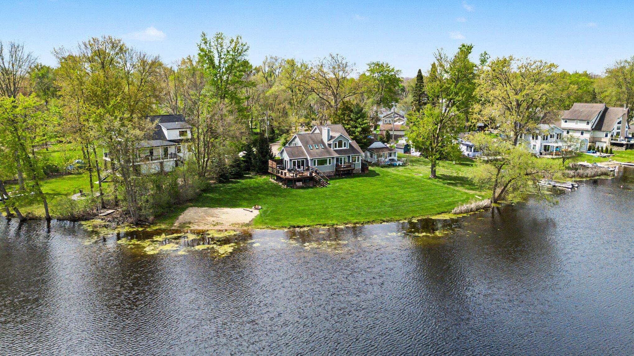 8036 Park Road Whitmore Lake, MI 48189 - Photo 41 of 43 050_file_1286