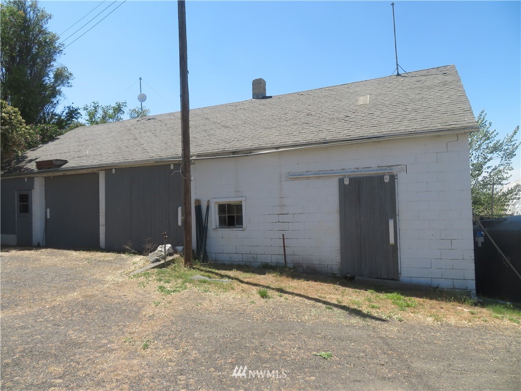 1986 East Harder Road Ritzville, WA 99169 - Photo 2 of 29