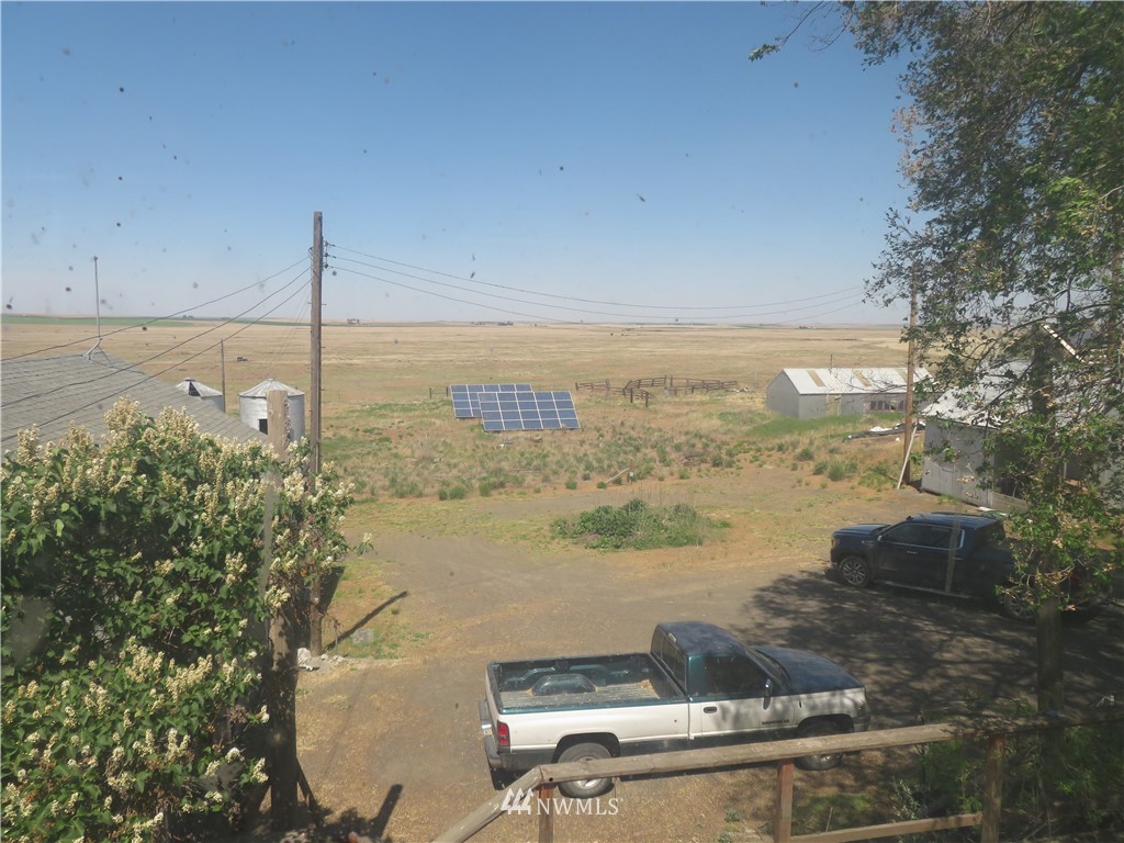 1986 East Harder Road Ritzville, WA 99169 - Photo 12 of 29
