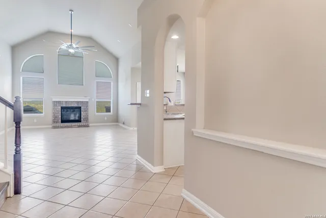 $3,500 | 21527 Beaver Brook, San Antonio, TX 78258