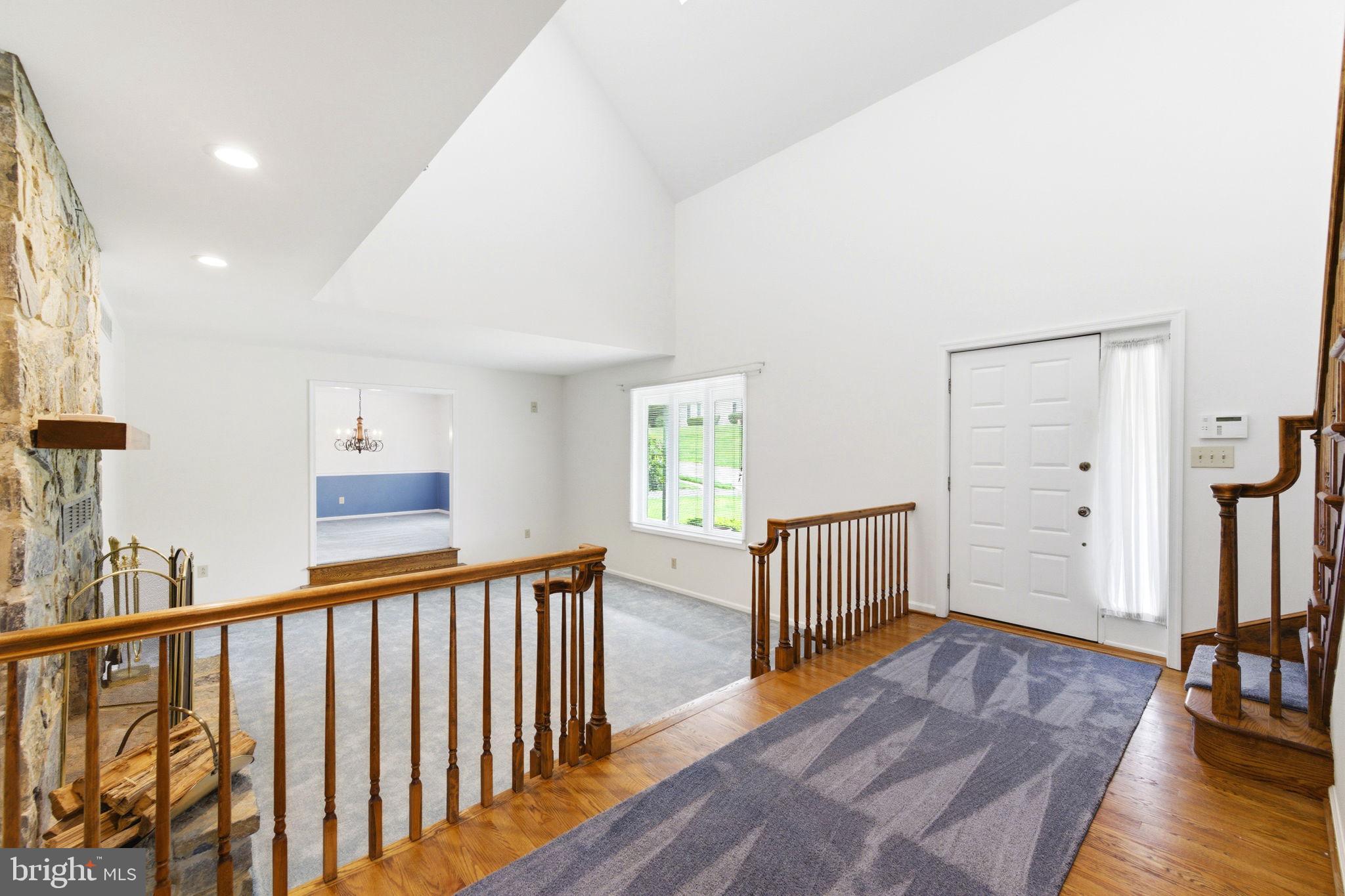 736 Letitia Drive Hockessin, DE 19707 - Photo 17 of 92 Foyer